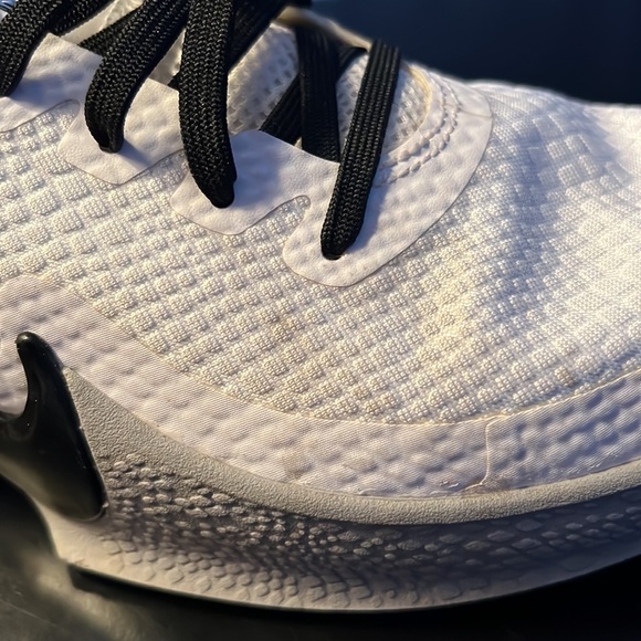 Nike Mamba Focus TB White Wolf Grey Black - Size US 8 - Picture 10 of 13